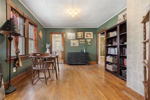 119 N Oak Street, Harrison, AR 72601