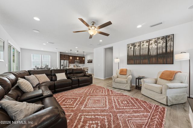 1000 FLACH Drive, St. Johns, FL 32259