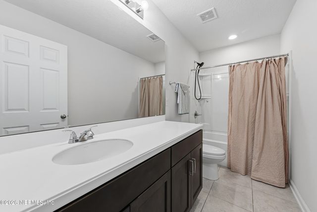 1000 FLACH Drive, St. Johns, FL 32259