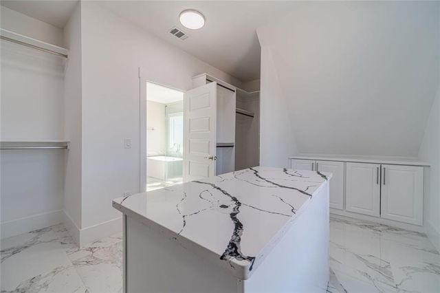 1785 Traditions Way, Jefferson, GA 30549