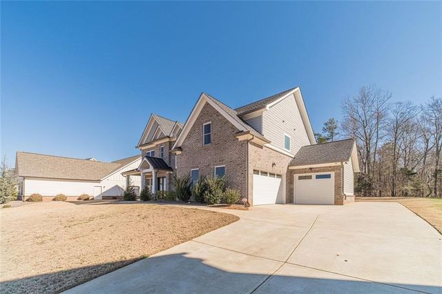 1785 Traditions Way, Jefferson, GA 30549