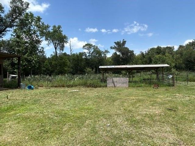 16714 Scamper Ln, Crosby, TX 77532