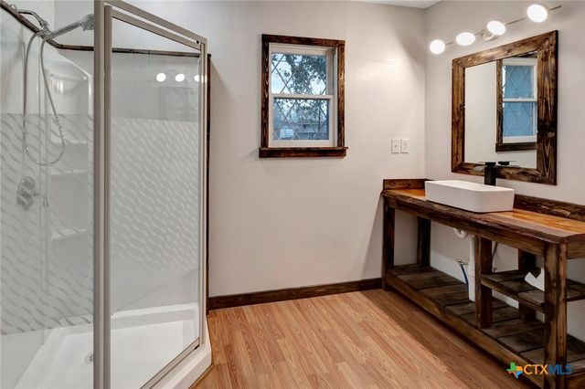 2901 Lone Tree, Victoria, TX 77901