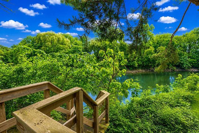 1030 W Riverview DRIVE, Glendale, WI 53209
