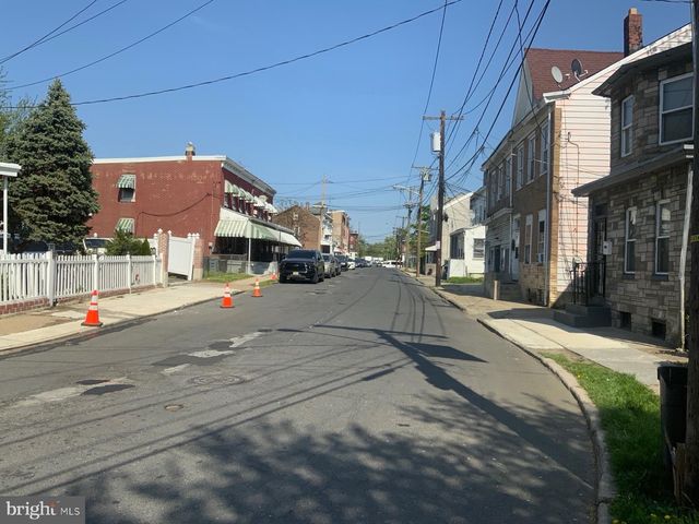 359 RESERVOIR ST, Trenton, NJ 08618