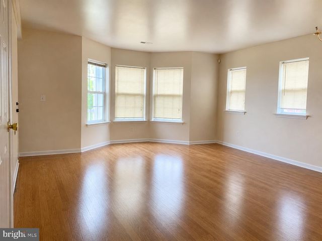 359 RESERVOIR ST, Trenton, NJ 08618
