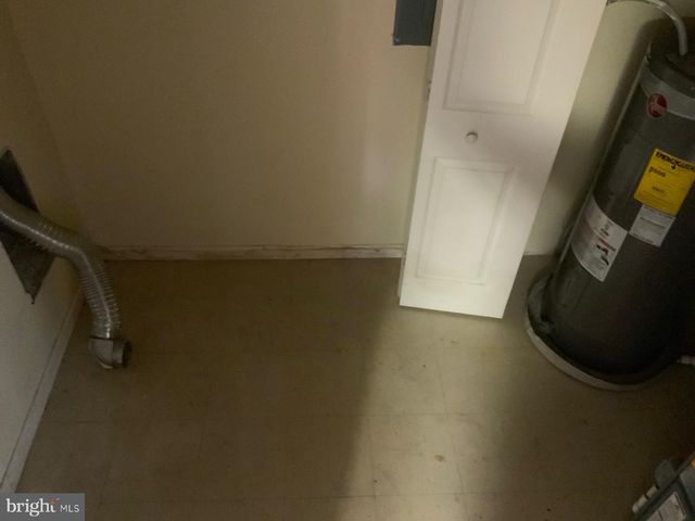 359 RESERVOIR ST, Trenton, NJ 08618