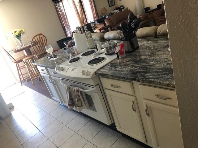 5228 RUNYON Drive, The Colony, TX 75056