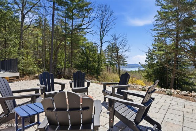 47 Olde Coach Road, Lake George, NY 12824