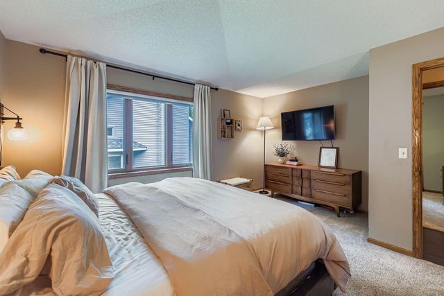 3000 Ontario Road, Little Canada, MN 55117