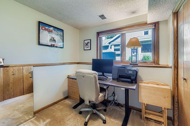 3000 Ontario Road, Little Canada, MN 55117