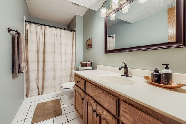 3000 Ontario Road, Little Canada, MN 55117