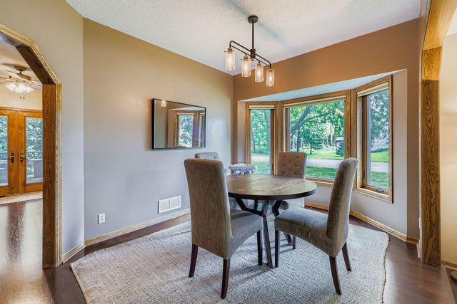 3000 Ontario Road, Little Canada, MN 55117