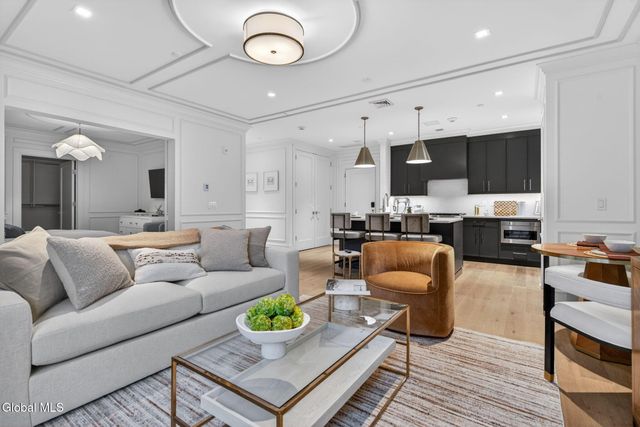 19 Washington Street 260 N, Saratoga Springs, Inside, NY 12866