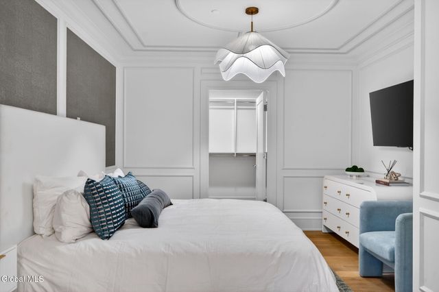 19 Washington Street 260 N, Saratoga Springs, Inside, NY 12866