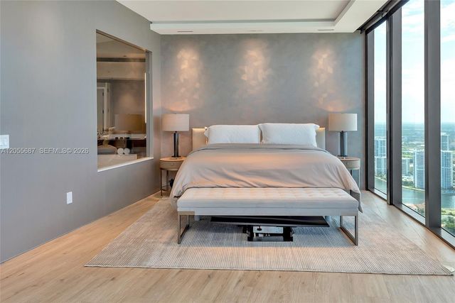 18555 Collins Avenue 4705, Sunny Isles Beach, FL 33160