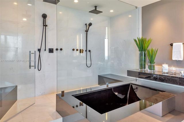 18555 Collins Avenue 4705, Sunny Isles Beach, FL 33160