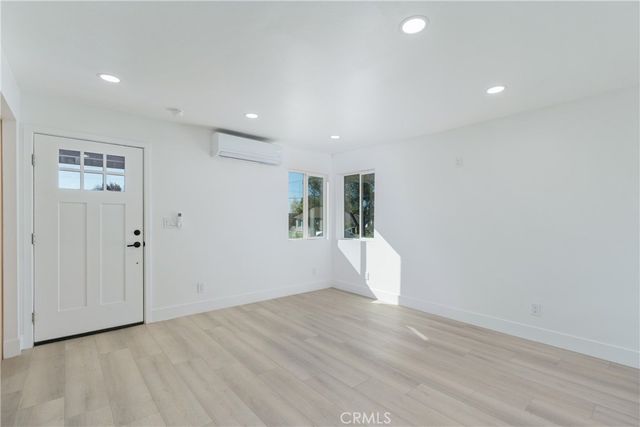 240 Olive, Claremont, CA 91711