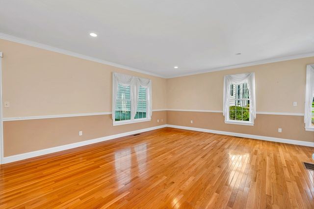 8 Turtlebrook Way, Medfield, MA 02052