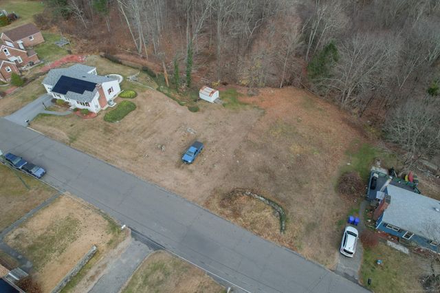 Red Mountain Avenue, Torrington, CT 06790