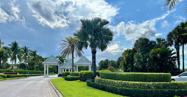 7795 Ironhorse Boulevard, West Palm Beach, FL 33412