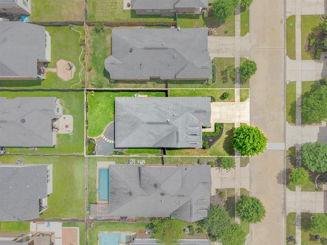 25026 Lakecrest Glen Drive, Katy, TX 77493