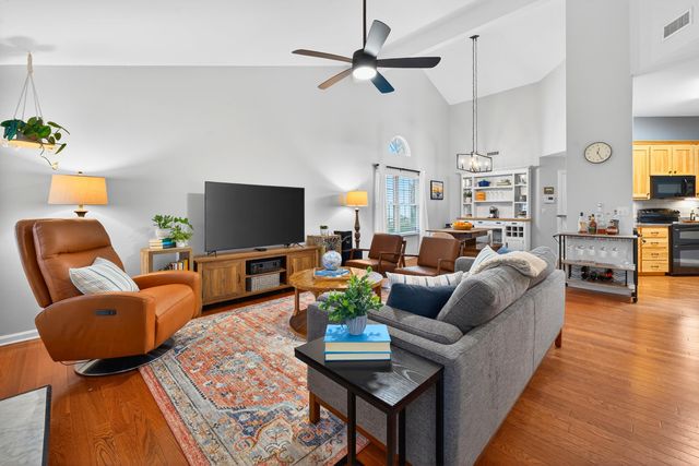 551 Castle Hall Road, Mount Pleasant, SC 29464