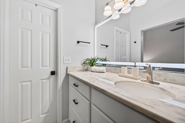 551 Castle Hall Road, Mount Pleasant, SC 29464