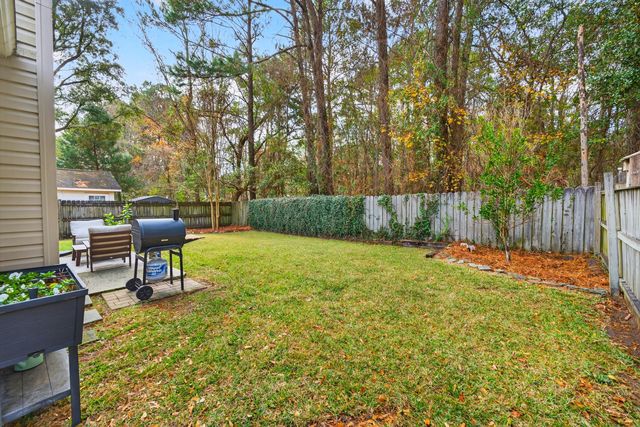 551 Castle Hall Road, Mount Pleasant, SC 29464