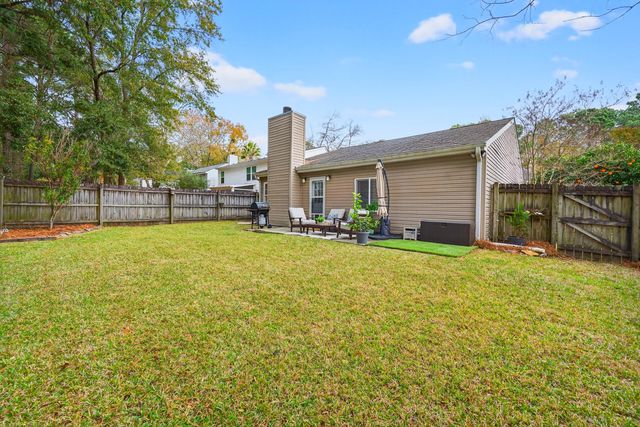 551 Castle Hall Road, Mount Pleasant, SC 29464