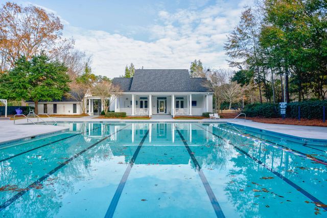 551 Castle Hall Road, Mount Pleasant, SC 29464