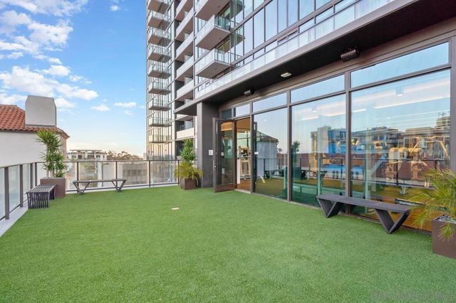 525 Olive 1806, San Diego, CA 92103