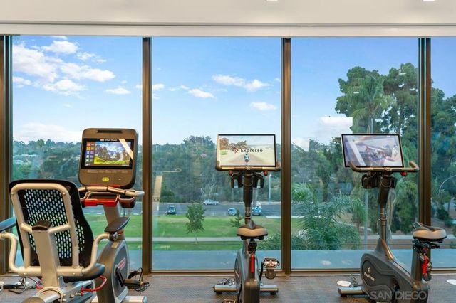 525 Olive 1806, San Diego, CA 92103