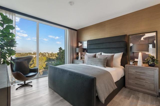 525 Olive 1806, San Diego, CA 92103