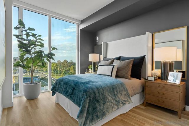 525 Olive 1806, San Diego, CA 92103