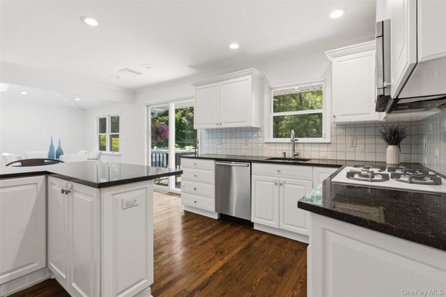 116 Huntley Drive, Ardsley, NY 10502