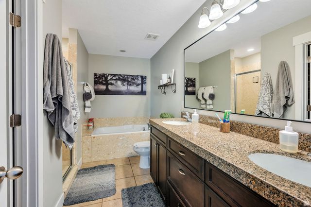 1898 W TRAIL HEIGHTS DR, Riverton, UT 84065