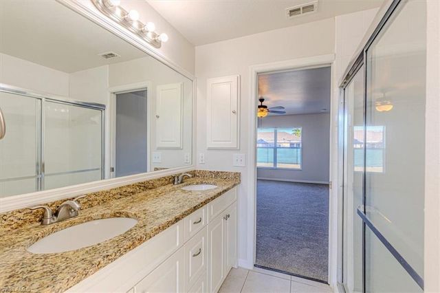 1601 17th TER, Cape Coral, FL 33993