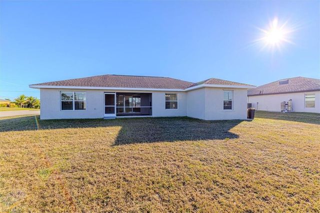 1601 17th TER, Cape Coral, FL 33993