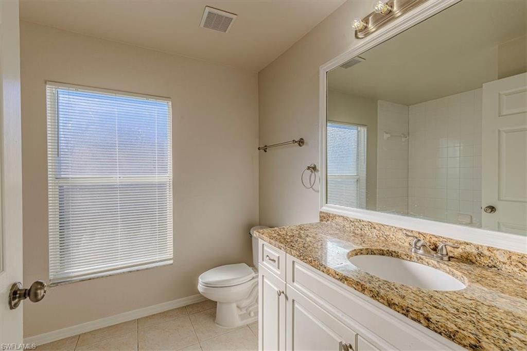 Image 16 of property listing at 1601 17th TER, Cape Coral, FL 33993