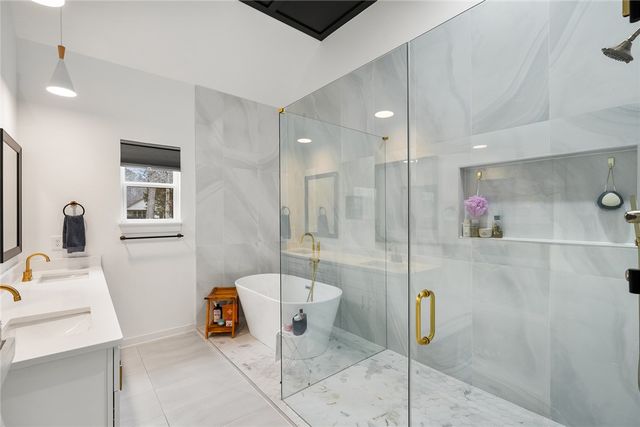 219 Craigo Creek Court, Fountain Inn, SC 29644