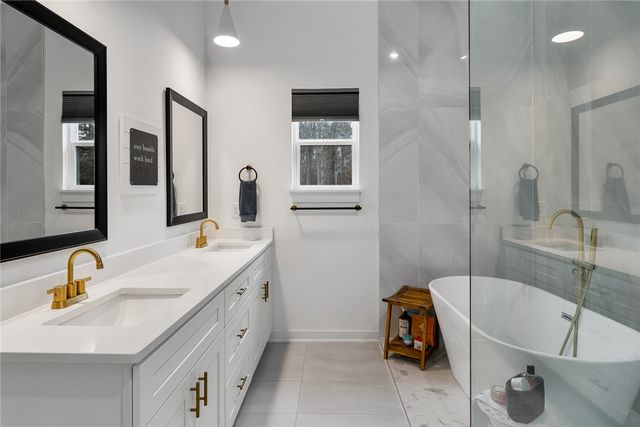 219 Craigo Creek Court, Fountain Inn, SC 29644