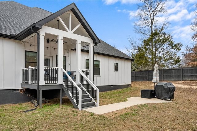 219 Craigo Creek Court, Fountain Inn, SC 29644