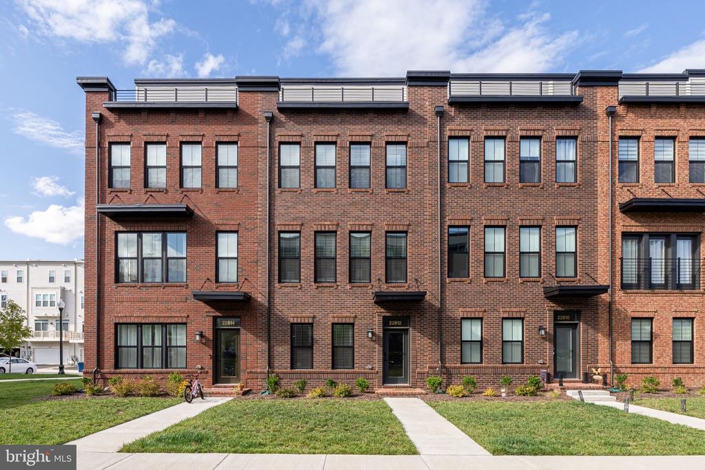 22812 TAWNY PINE SQ, Brambleton, VA 20148
