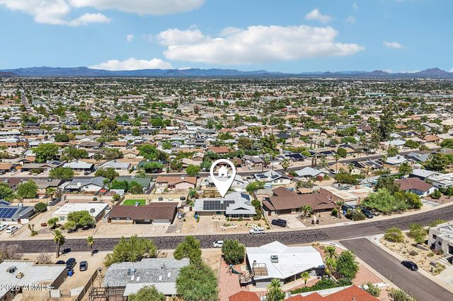 2460 E CLAIRE Drive, Phoenix, AZ 85032