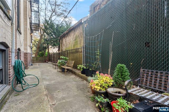 270 Harrison Avenue A-209, Jersey City, NJ 07304