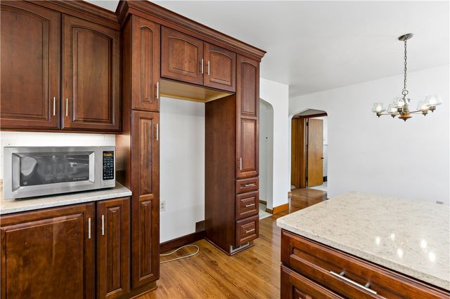 220 Mcclelland Rd, North Strabane, PA 15317