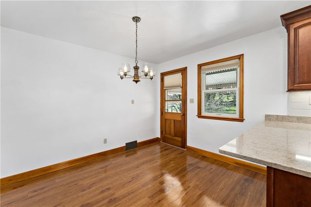 220 Mcclelland Rd, North Strabane, PA 15317