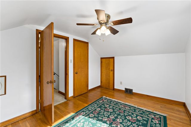 220 Mcclelland Rd, North Strabane, PA 15317