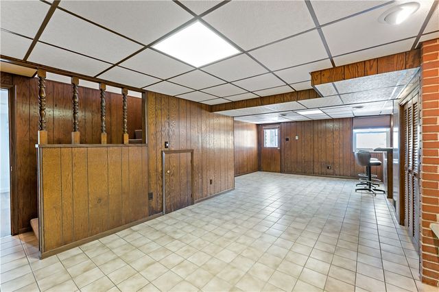 220 Mcclelland Rd, North Strabane, PA 15317